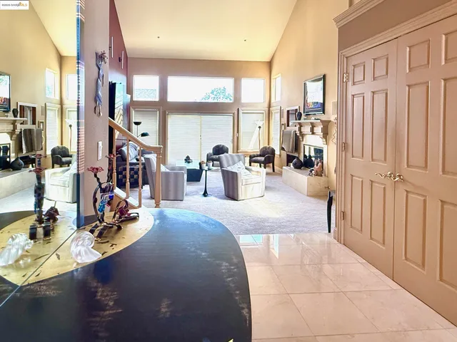$2,950,000 | 78 Scenic Drive, Orinda, CA 94563