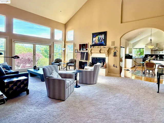 $2,950,000 | 78 Scenic Drive, Orinda, CA 94563