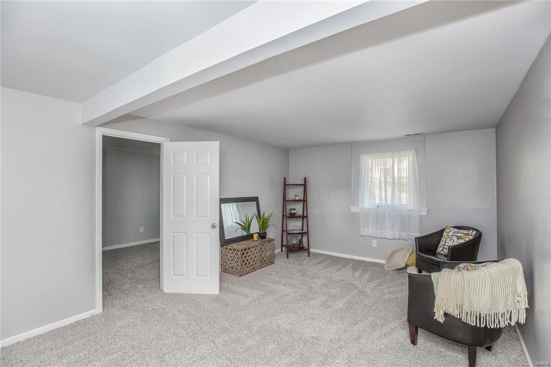 9 Tree Hill Court Ballwin, MO 63021 - Photo 28 of 34 Gallery Image 28