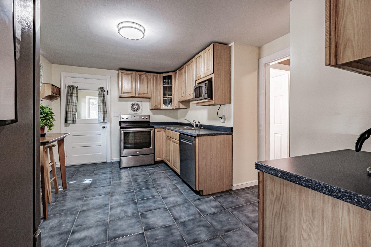 33 Skylark Road Portland, ME 04103 - Photo 13 of 36 20200806gp-62020