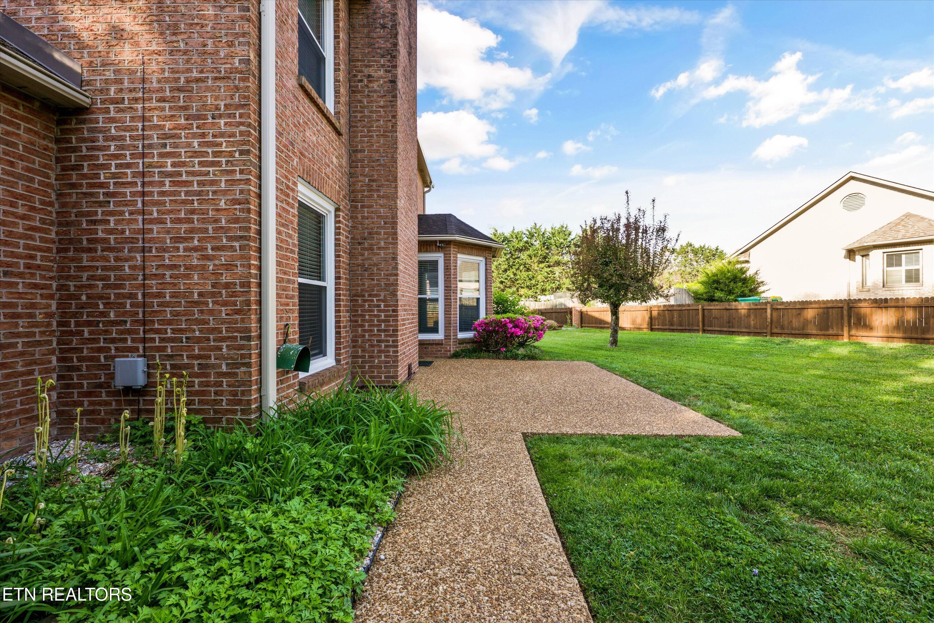 7601 Holcombridge Boulevard Powell, TN 37849 - Photo 21 of 29 05-7601 Holcombridge Blvd 03