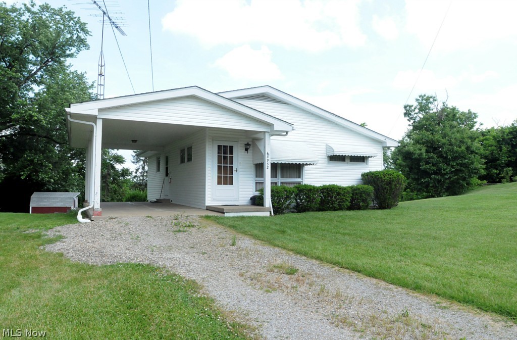 63932 Ridgeway Road Cambridge, OH 43725 - Photo 2 of 21