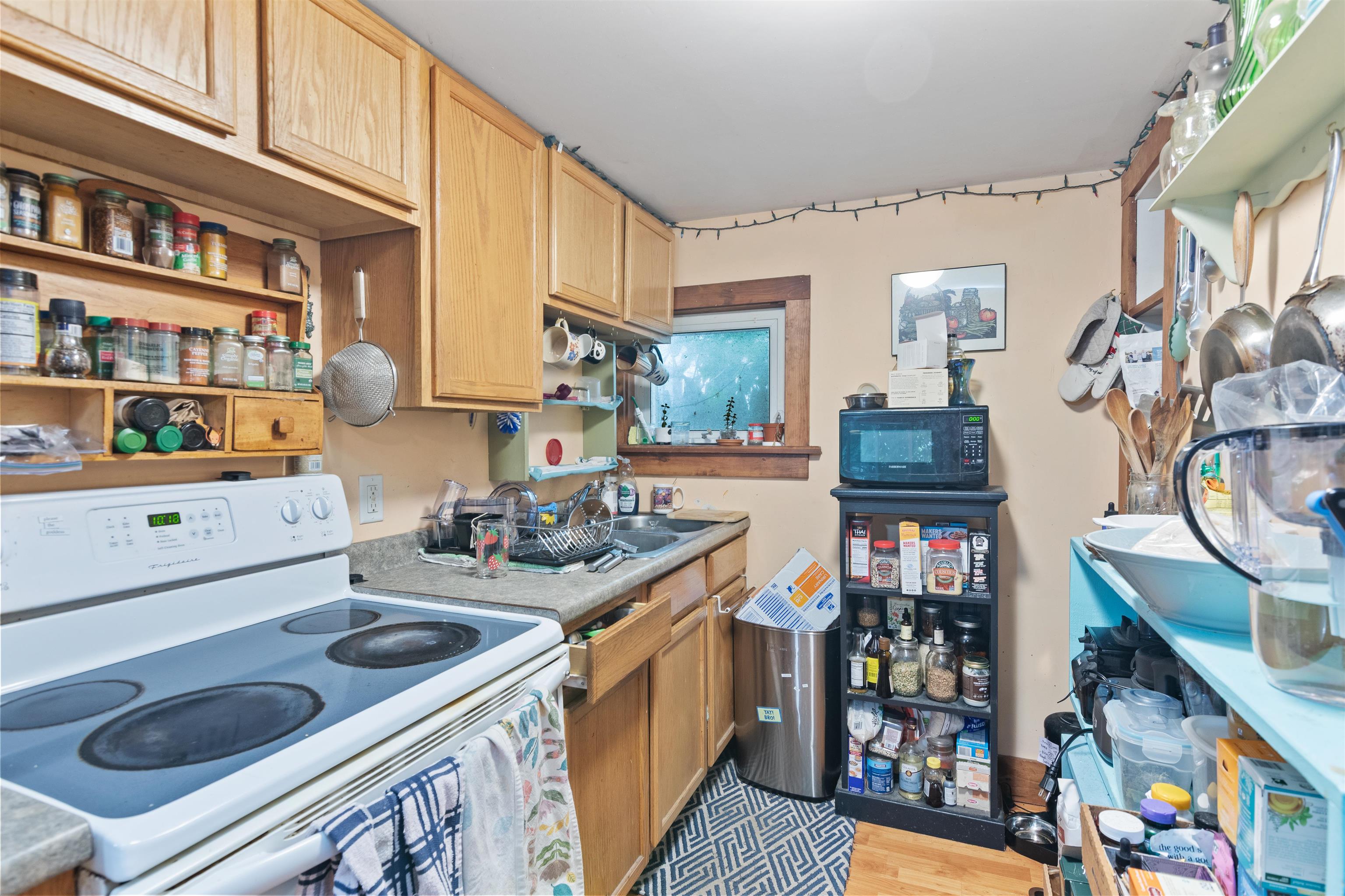 43 Cedar Street Burlington, VT 05401 - Photo 11 of 38