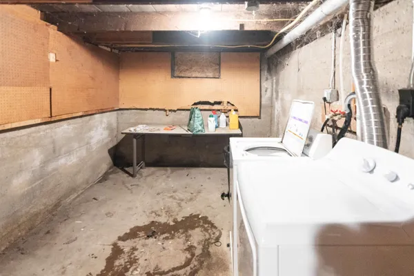 $557,000 | 43 Cedar Street, Burlington, VT 05401