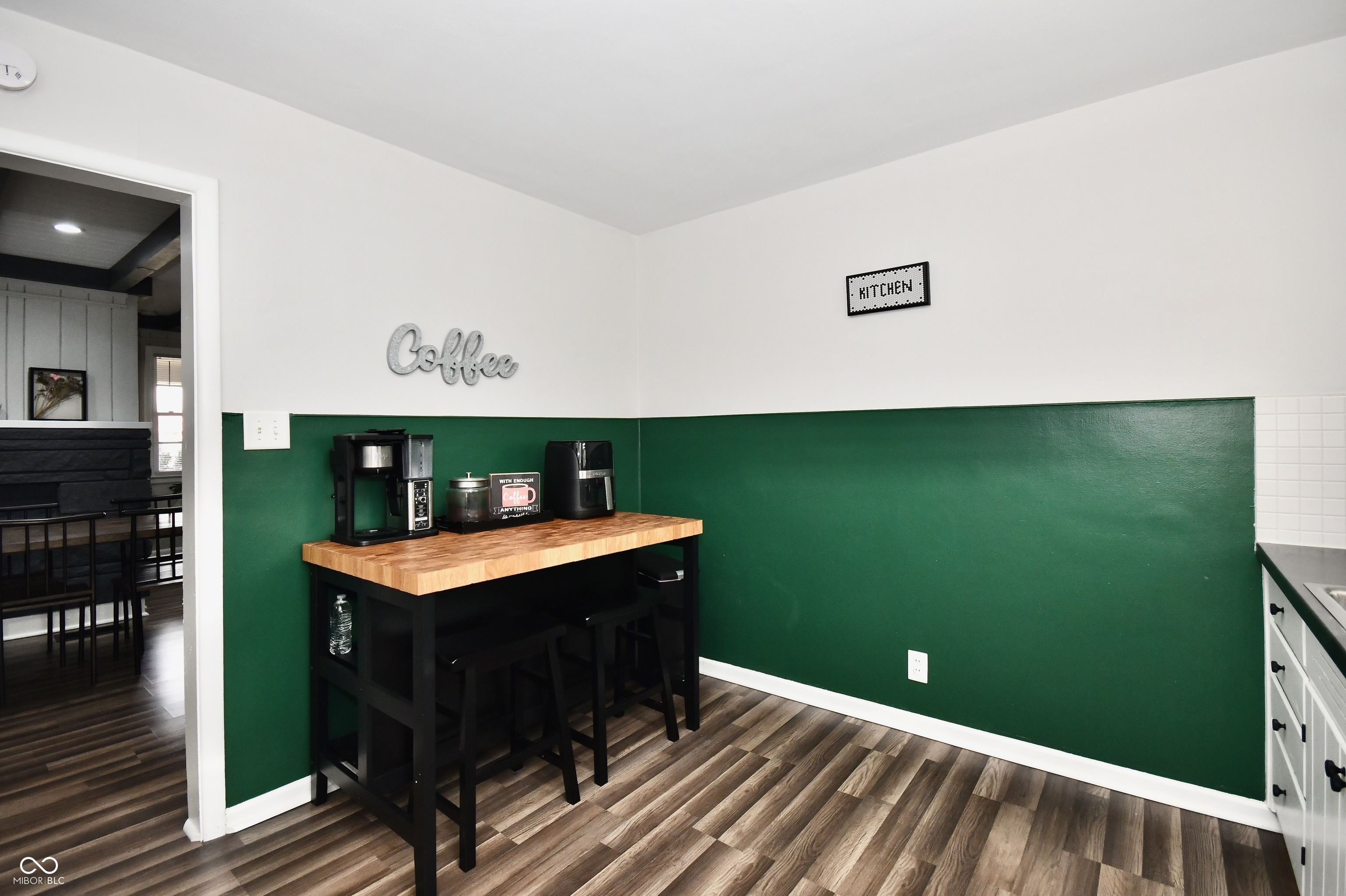 716 South Avon Avenue Avon, IN 46123 - Photo 12 of 30