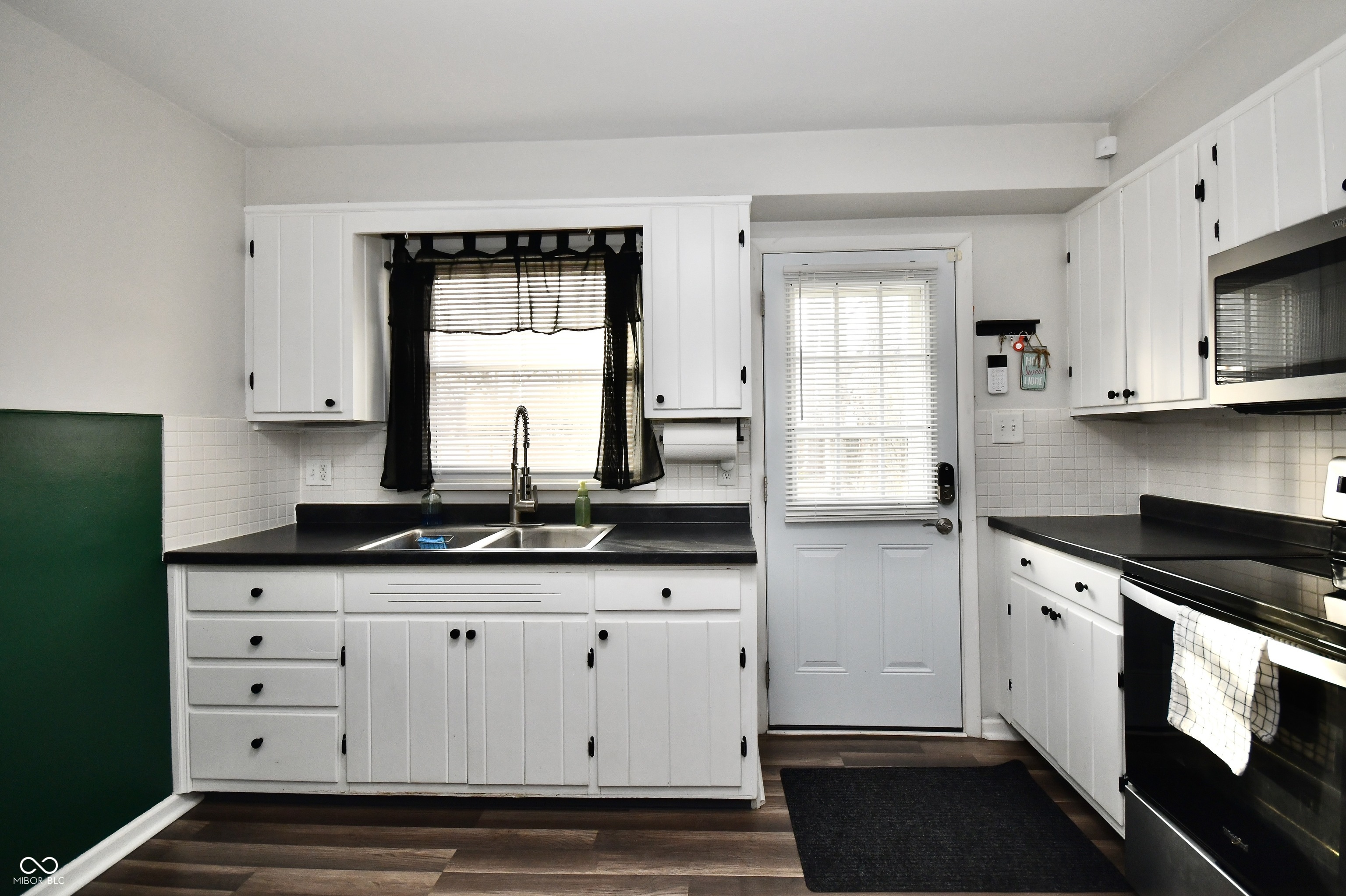 716 South Avon Avenue Avon, IN 46123 - Photo 9 of 30