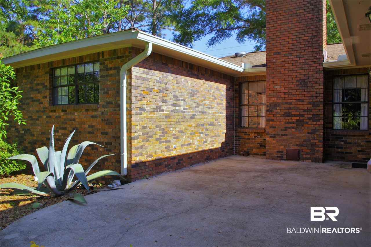 1006 Whispering Pines Road Daphne, AL 36526 - Photo 9 of 48