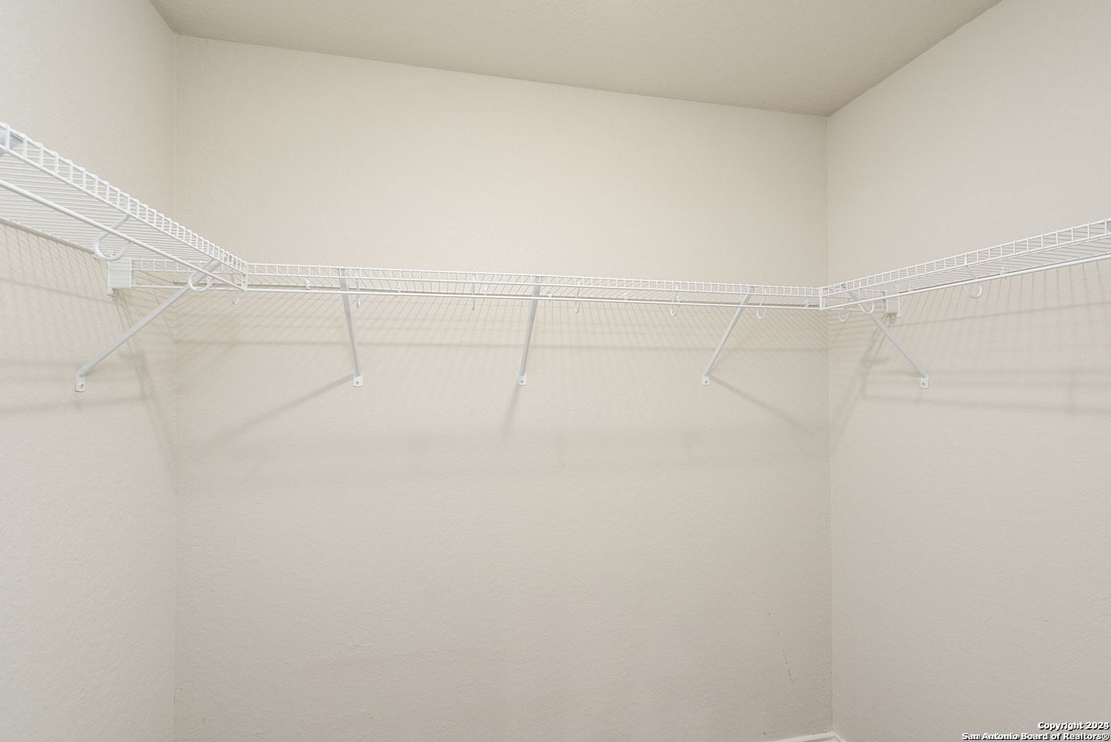 3619 Storm Moon Converse, TX 78109 - Photo 19 of 28 a bathroom with a shower