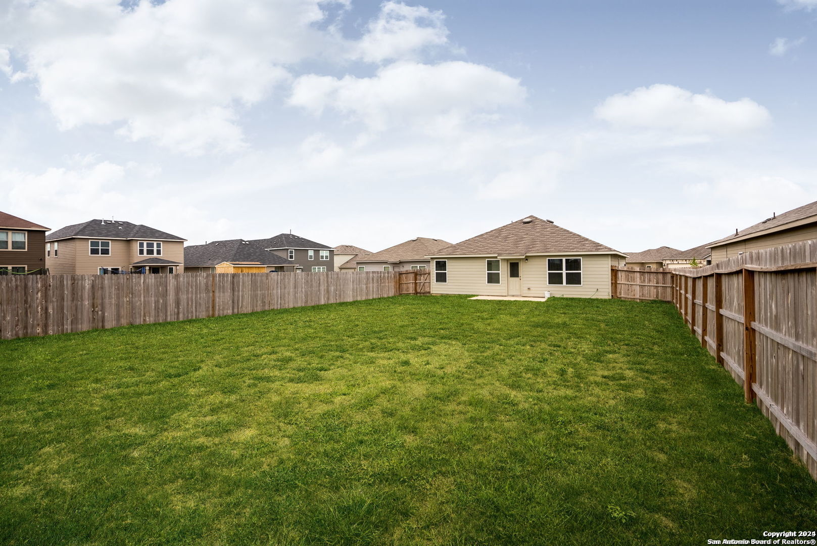 3619 Storm Moon Converse, TX 78109 - Photo 28 of 28 a view of a house with garden