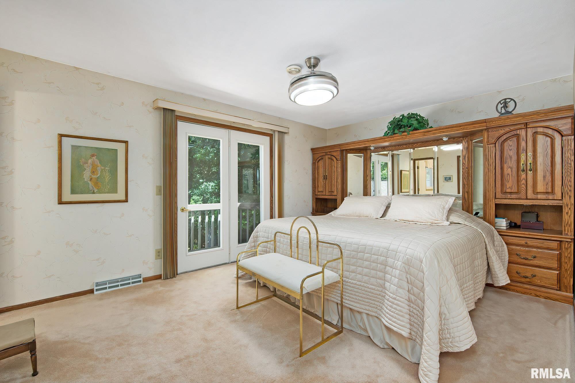 2736 47th St Court Rock Island, IL 61201 - Photo 16 of 36