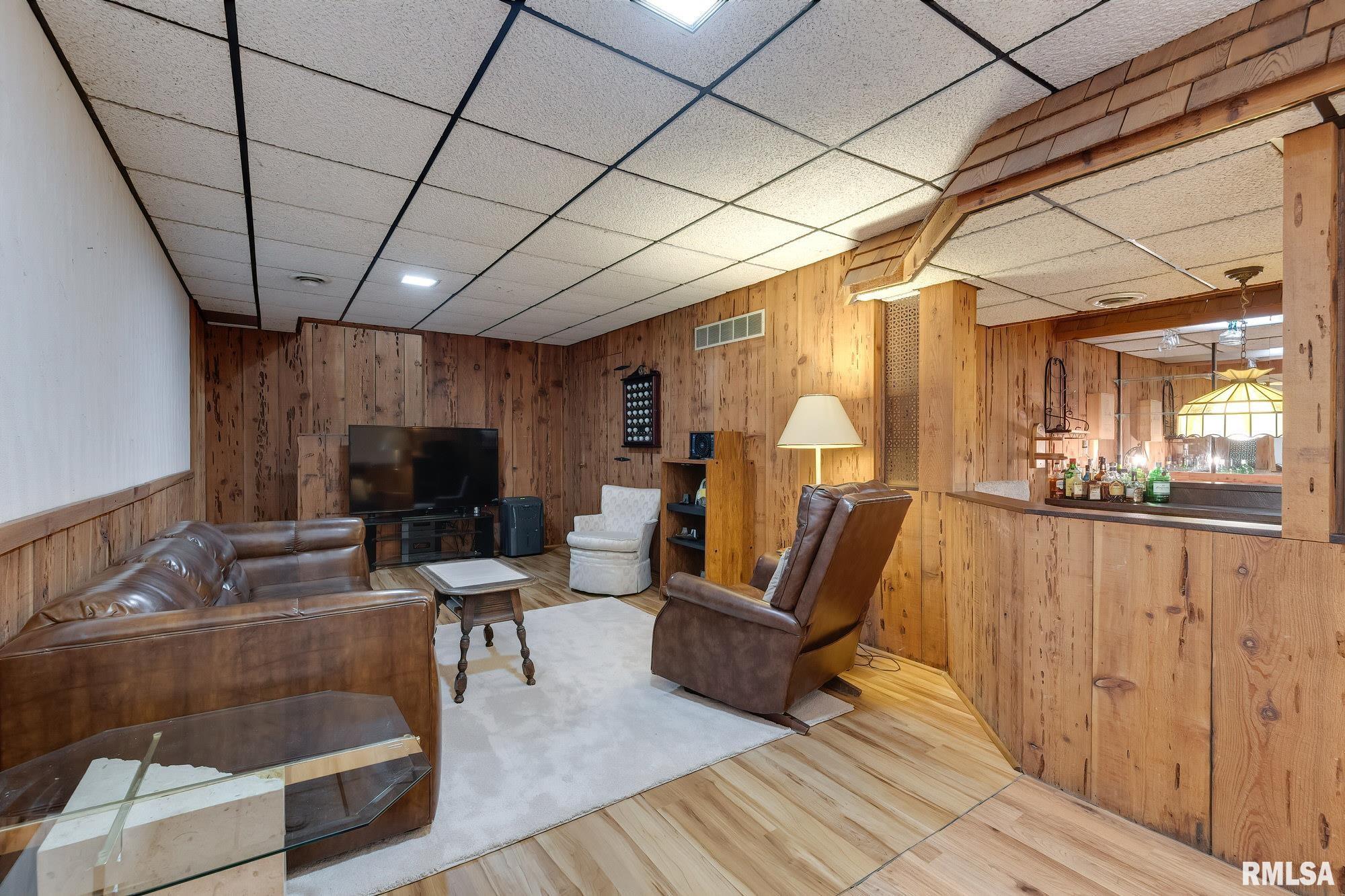 2736 47th St Court Rock Island, IL 61201 - Photo 26 of 36