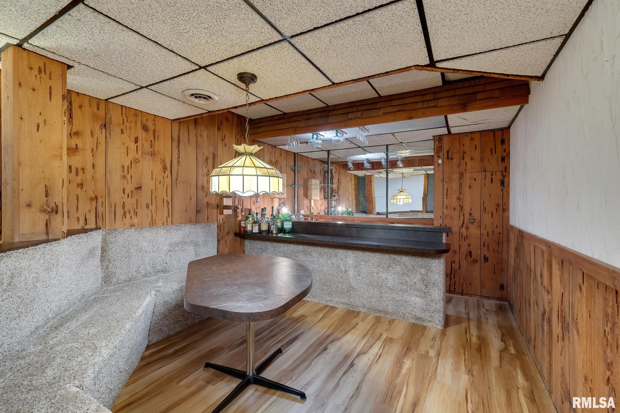 2736 47th St Court Rock Island, IL 61201 - Photo 27 of 36