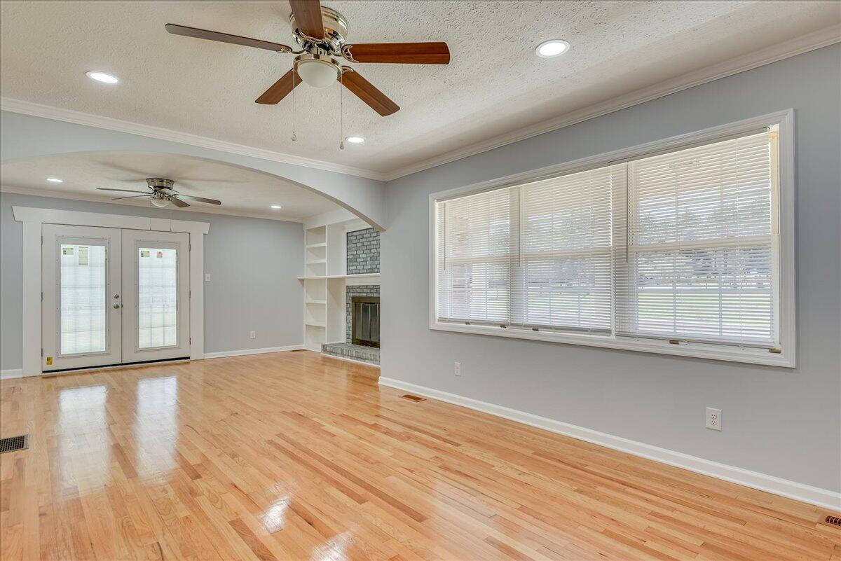 261 Pipeline Road Aiken, SC 29801 - Photo 14 of 34