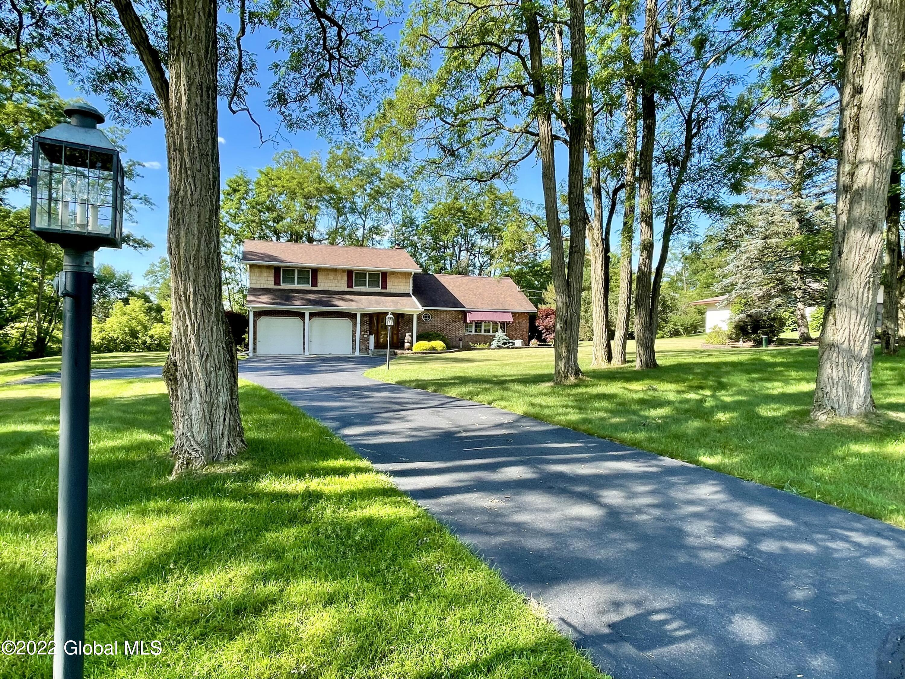 274 Golf Course Road Amsterdam, NY 12010 - Photo 1 of 32 IMG_4322