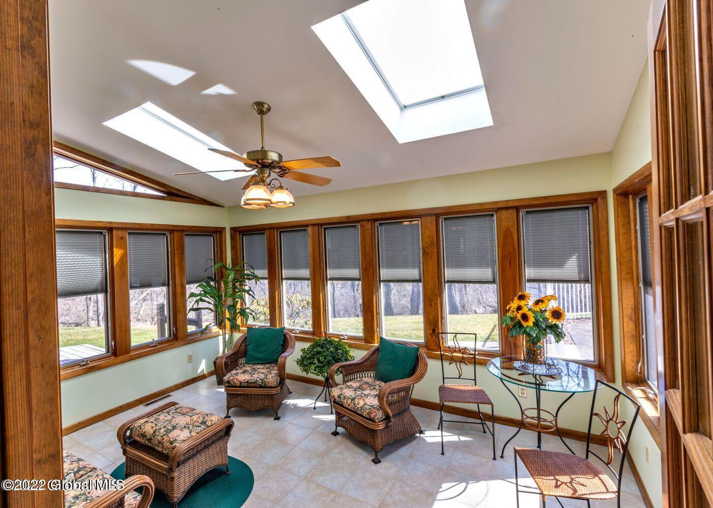 274 Golf Course Road Amsterdam, NY 12010 - Photo 25 of 32 1500x1000-13