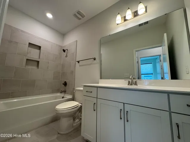 $2,450 | 4933 Glen Garden Circle, Leland, NC 28451