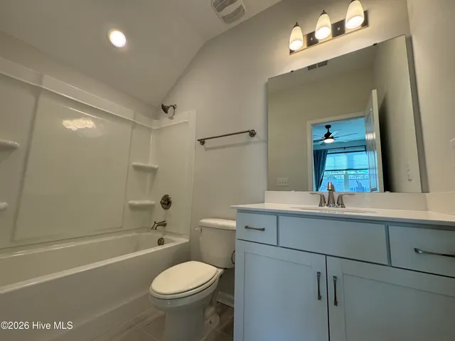 $2,450 | 4933 Glen Garden Circle, Leland, NC 28451