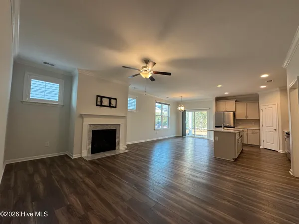 $2,450 | 4933 Glen Garden Circle, Leland, NC 28451