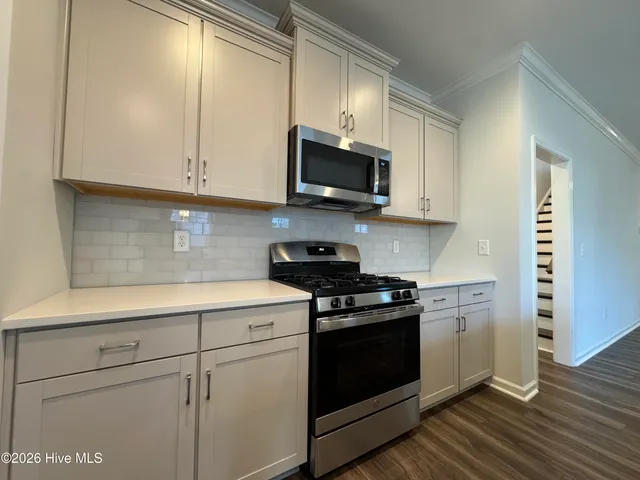 $2,450 | 4933 Glen Garden Circle, Leland, NC 28451