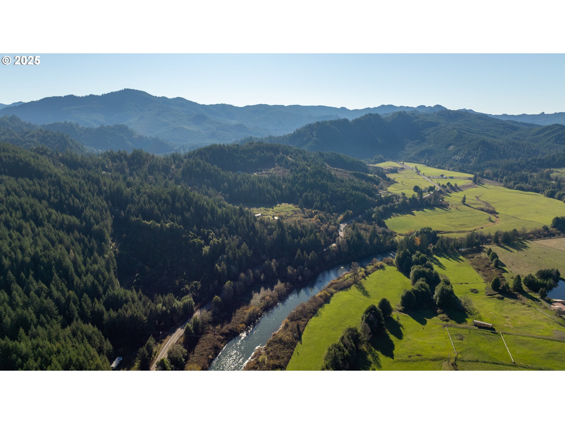 45275 Highway 242 Myrtle Point, OR 97458 - Photo 18 of 20