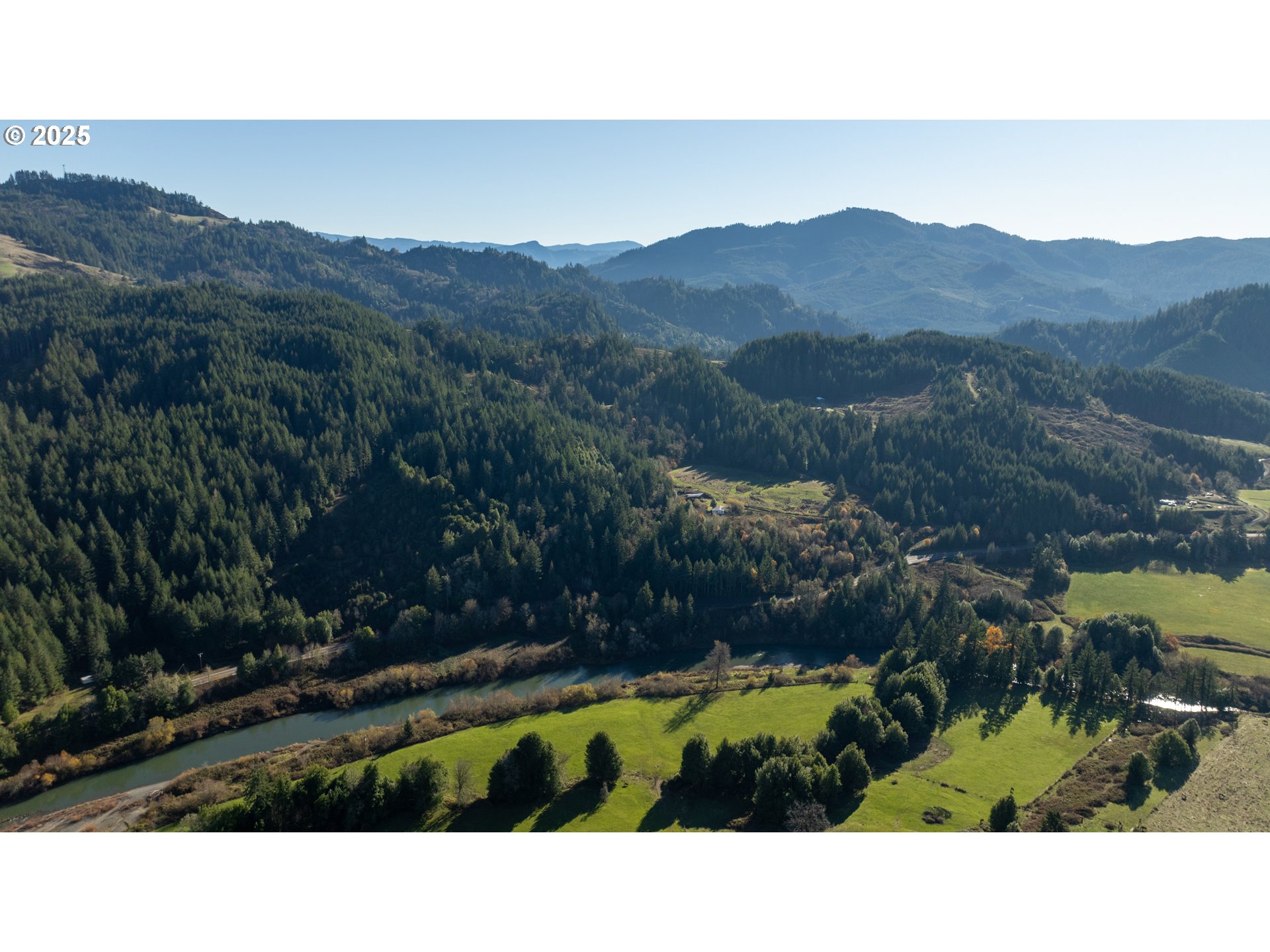 45275 Highway 242 Myrtle Point, OR 97458 - Photo 19 of 20