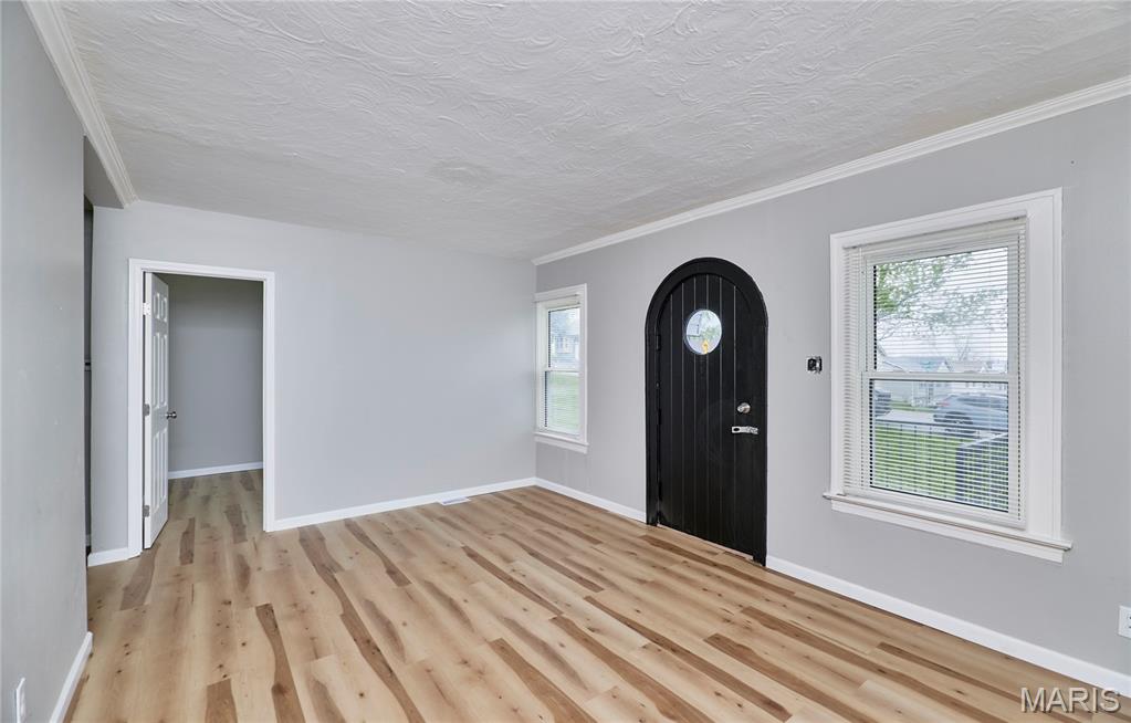 2420 Fowler Avenue St. Louis, MO 63114 - Photo 11 of 56