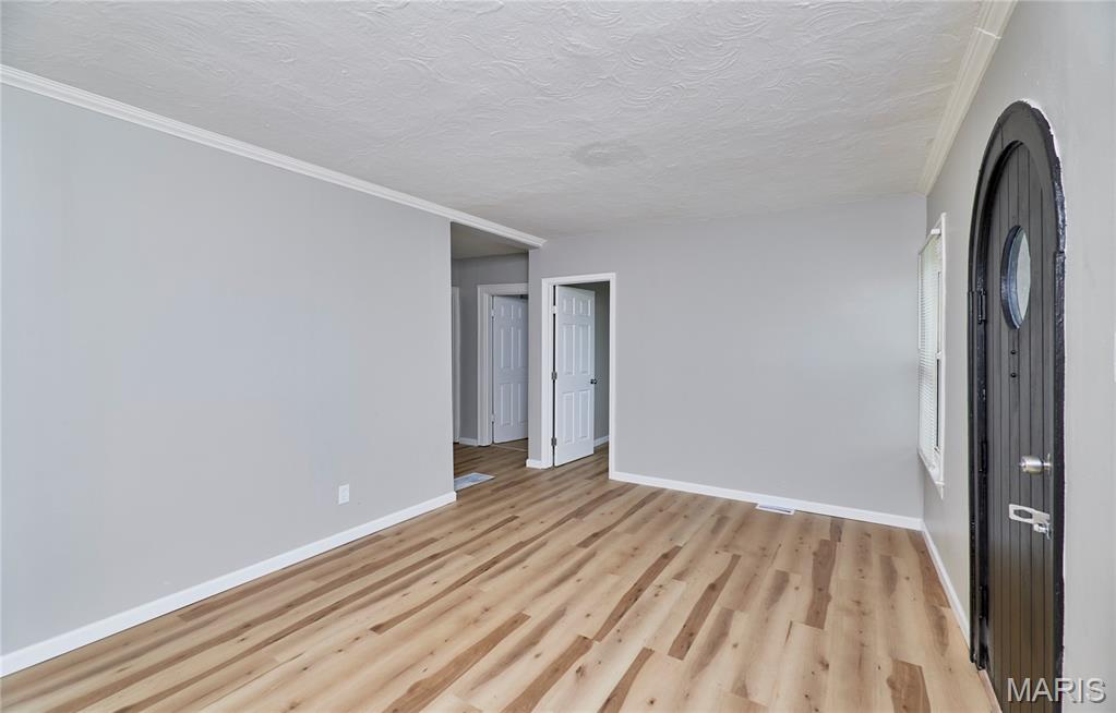 2420 Fowler Avenue St. Louis, MO 63114 - Photo 12 of 56