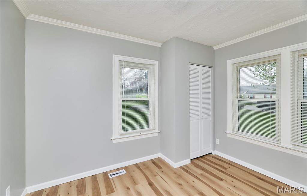 2420 Fowler Avenue St. Louis, MO 63114 - Photo 15 of 56