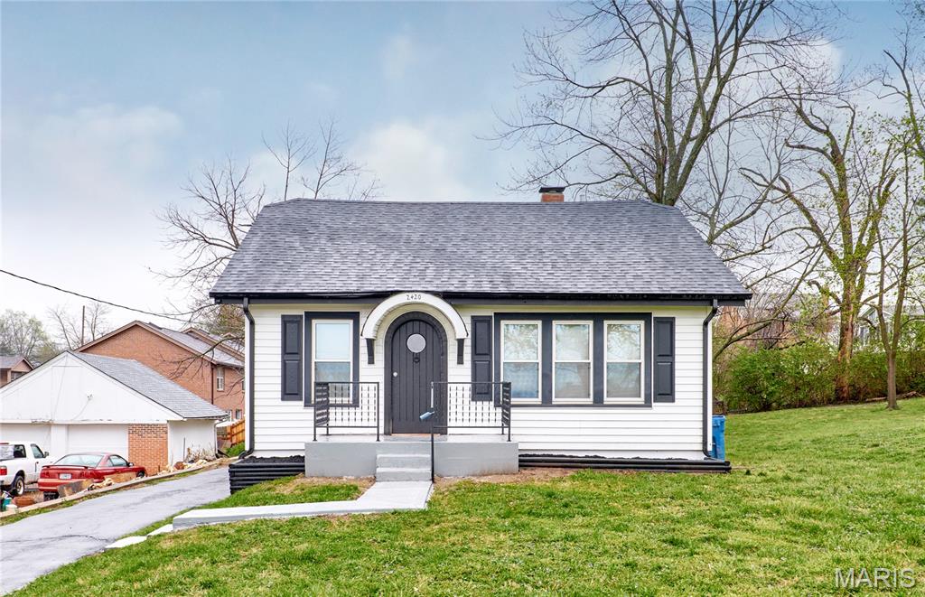 2420 Fowler Avenue St. Louis, MO 63114 - Photo 2 of 56