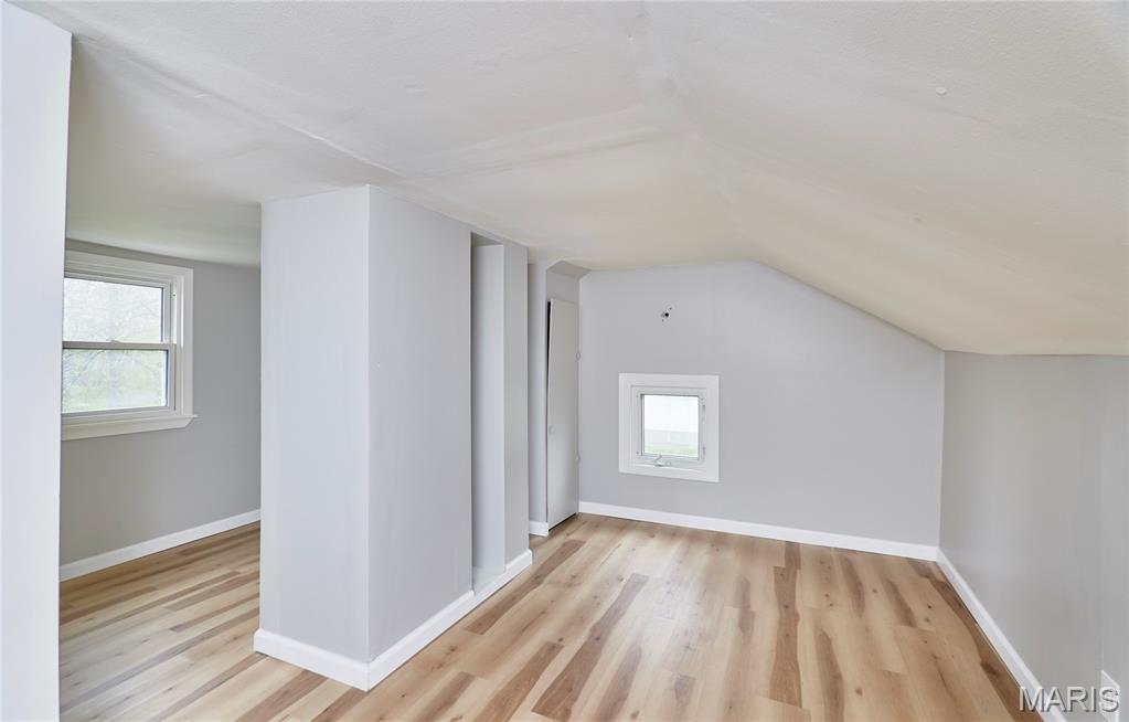 2420 Fowler Avenue St. Louis, MO 63114 - Photo 27 of 56