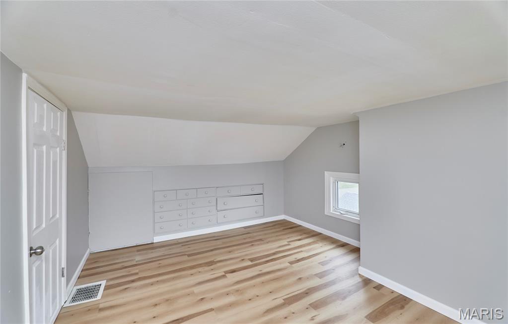 2420 Fowler Avenue St. Louis, MO 63114 - Photo 31 of 56