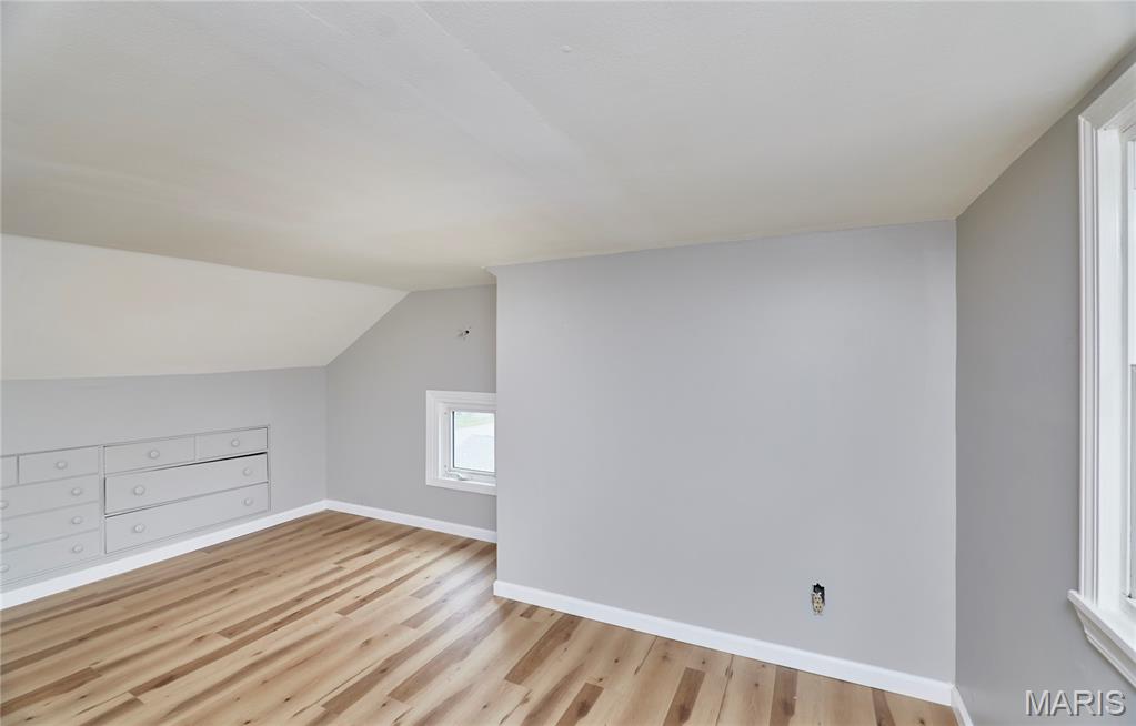 2420 Fowler Avenue St. Louis, MO 63114 - Photo 32 of 56