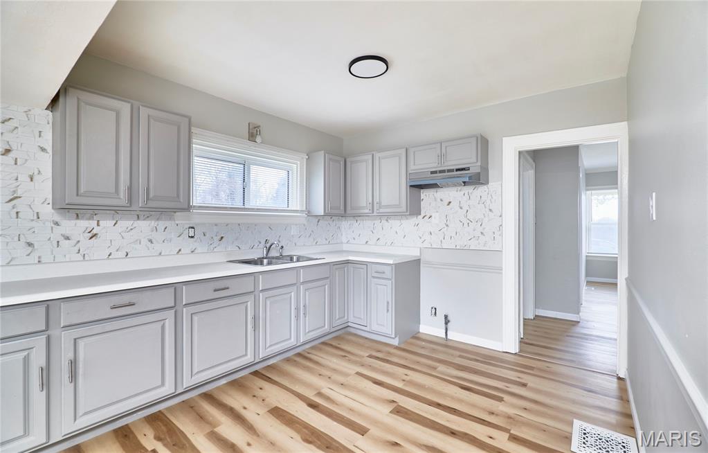 2420 Fowler Avenue St. Louis, MO 63114 - Photo 37 of 56