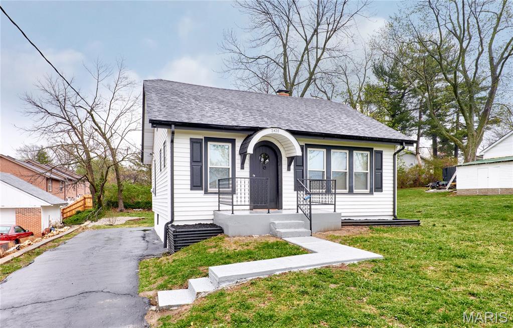 2420 Fowler Avenue St. Louis, MO 63114 - Photo 5 of 56