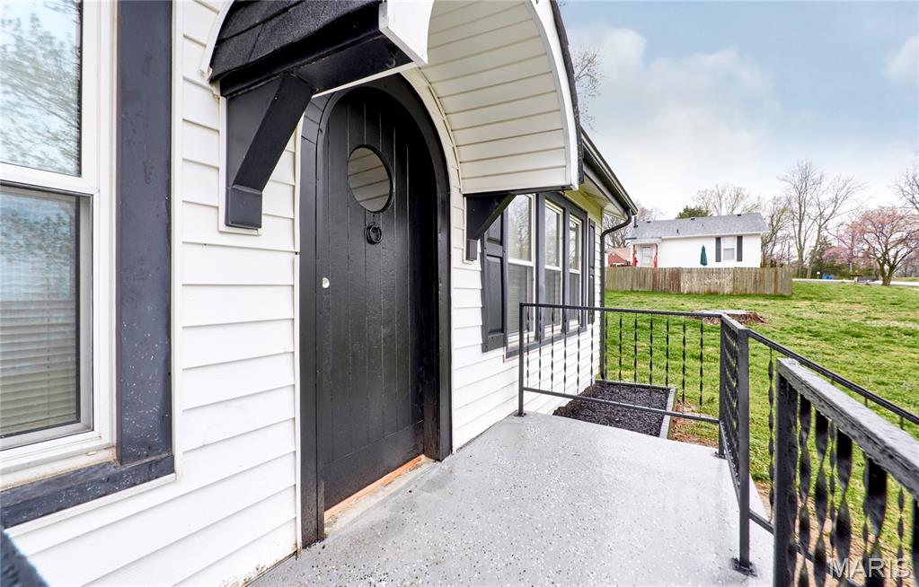 2420 Fowler Avenue St. Louis, MO 63114 - Photo 6 of 56