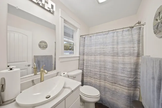 $399,900 | 5177 Stone River Road, Jackson, MI 49201