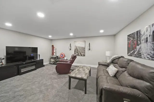 $399,900 | 5177 Stone River Road, Jackson, MI 49201