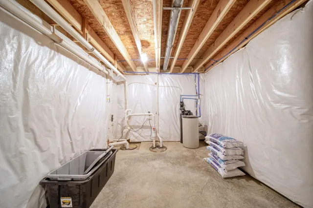 $399,900 | 5177 Stone River Road, Jackson, MI 49201