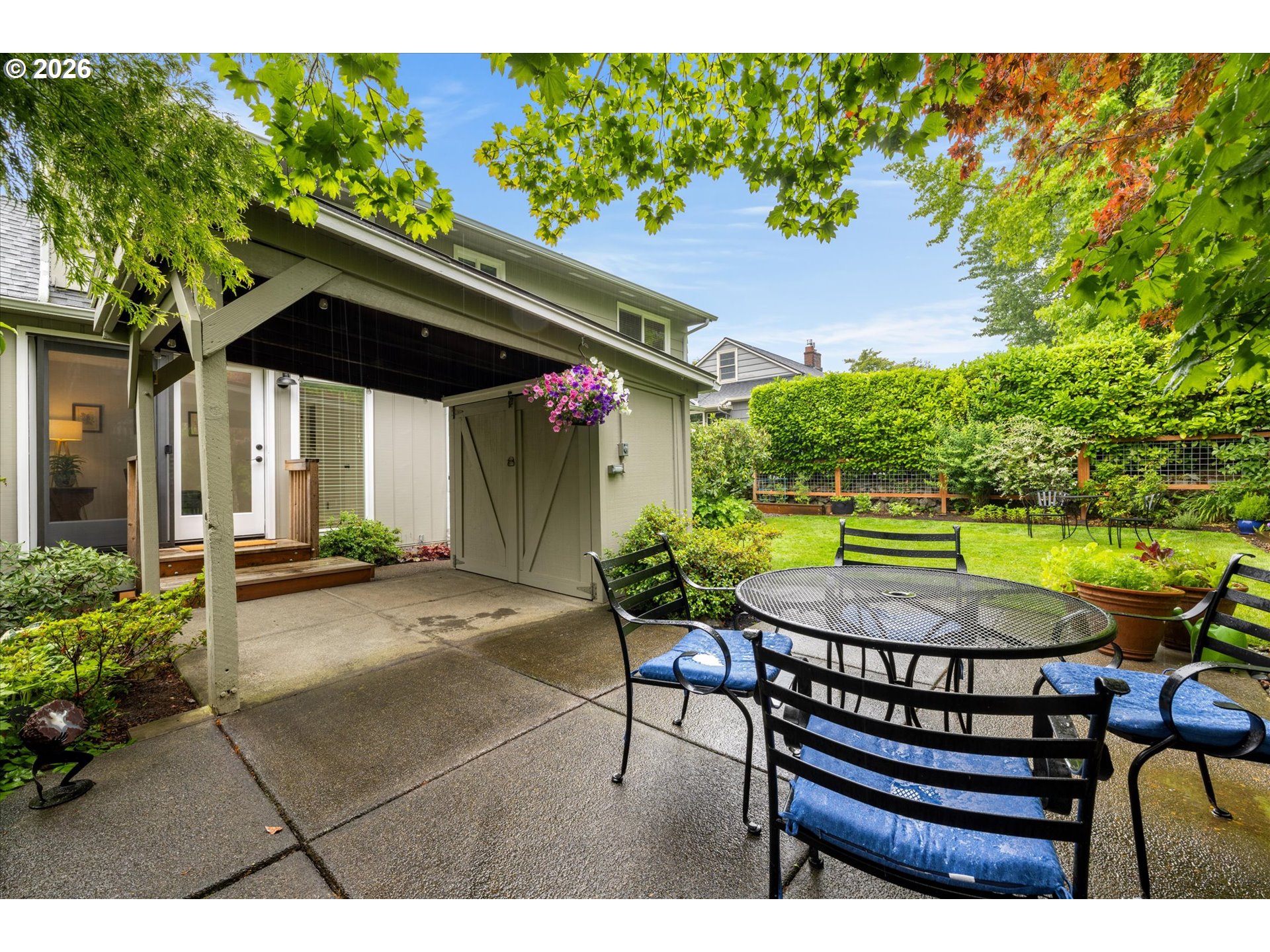 8108 Southwest 9th Avenue Portland, OR 97219 - Photo 36 of 40