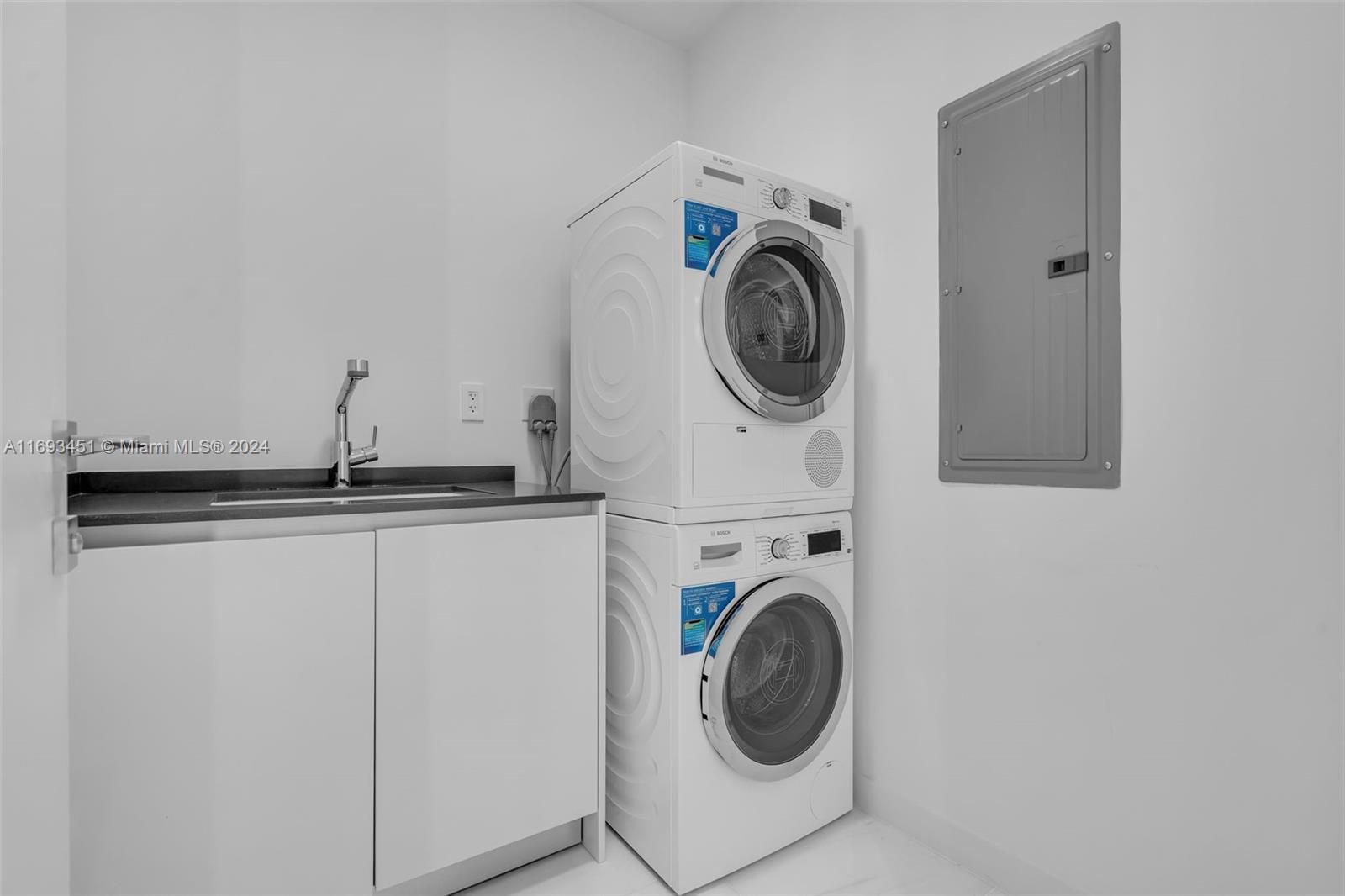 300 Biscayne Blvd Way, Unit 2602 Miami, FL 33131 - Photo 33 of 61