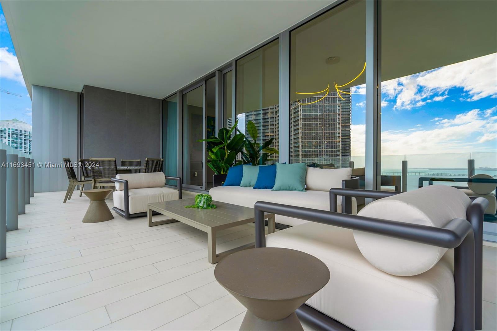 300 Biscayne Blvd Way, Unit 2602 Miami, FL 33131 - Photo 36 of 61