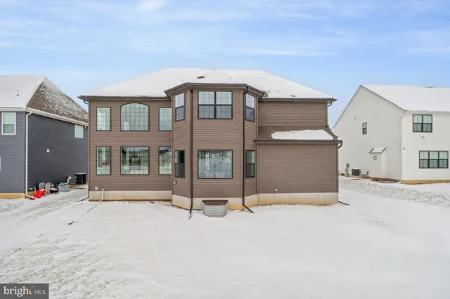 a view of a building