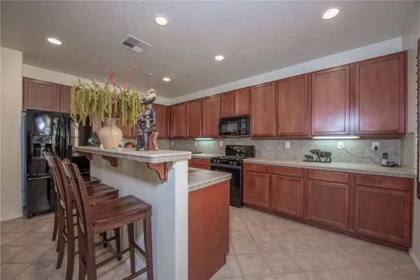 $624,999 | 7353 Ellena W, Unit 52, Rancho Cucamonga, CA 91730