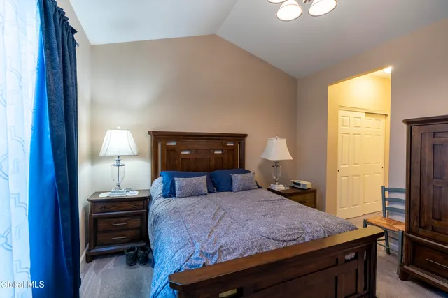 $599,900 | 16 A Winchester Place, Halfmoon, NY 12118