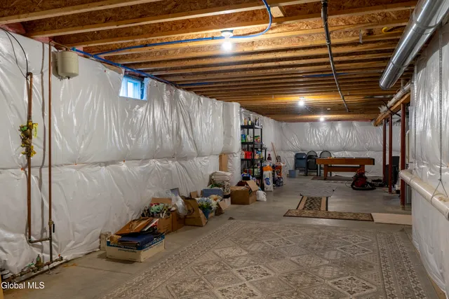 $599,900 | 16 A Winchester Place, Halfmoon, NY 12118