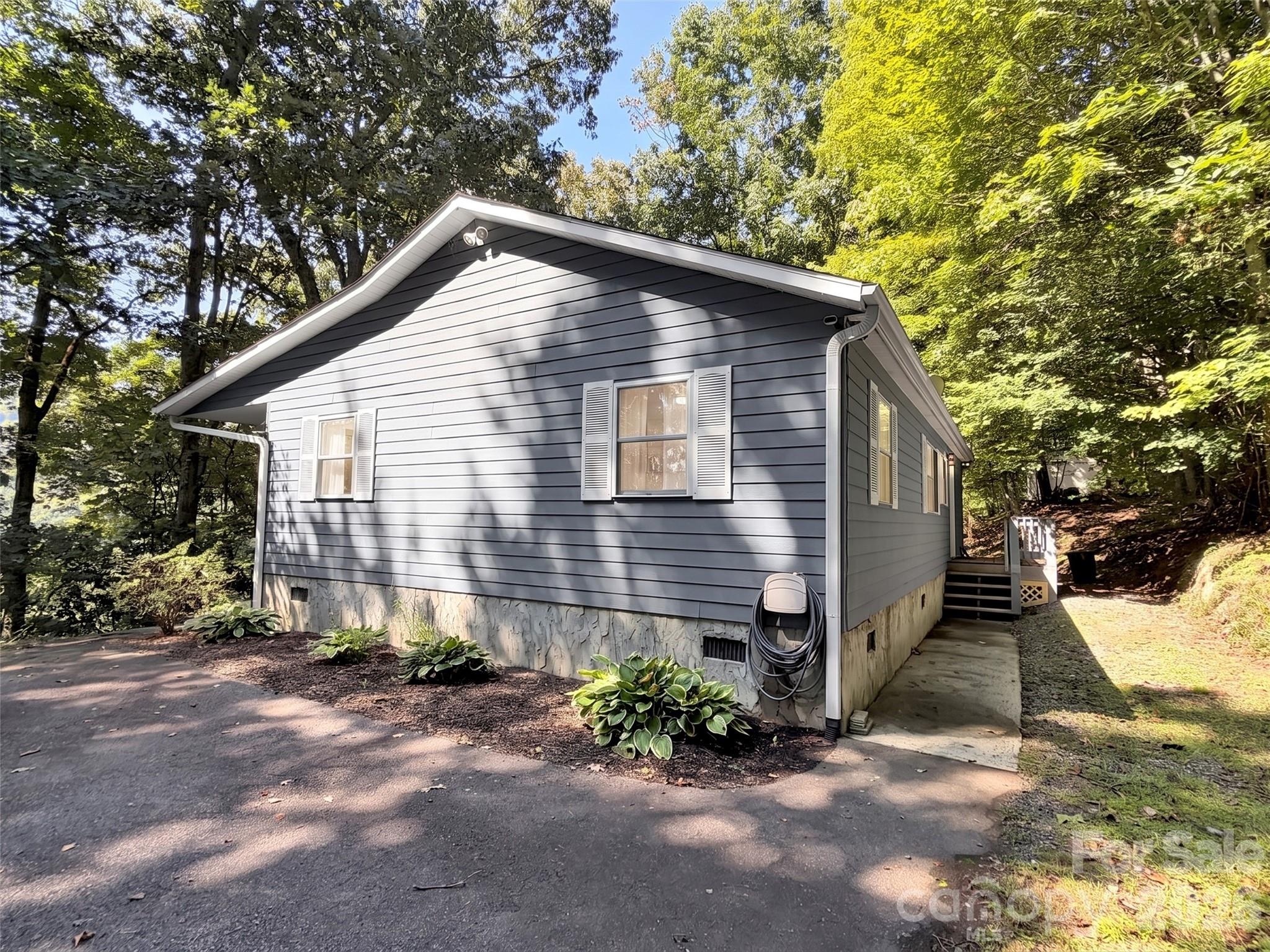 115 Knoll Ridge Waynesville, NC 28785 - Photo 34 of 42 Gallery Image 34
