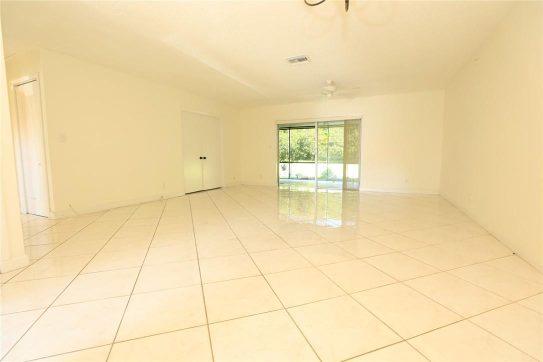 6937 Tiburon Circle, Unit 106 Boca Raton, FL 33433 - Photo 4 of 21 Photo 4