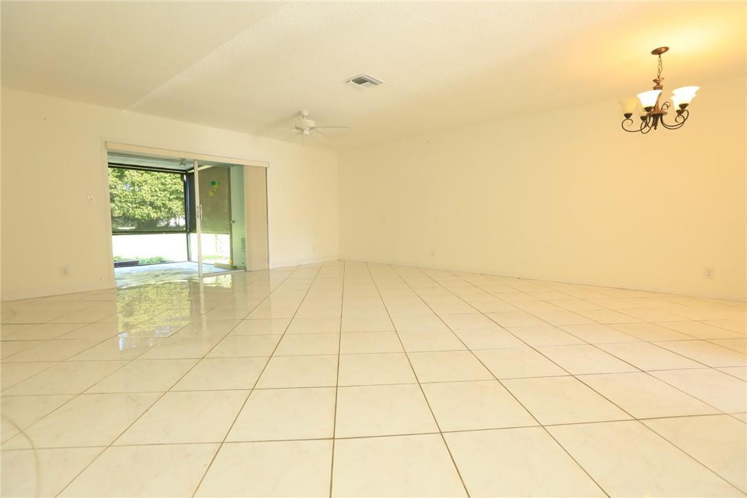 6937 Tiburon Circle, Unit 106 Boca Raton, FL 33433 - Photo 5 of 21 Photo 5