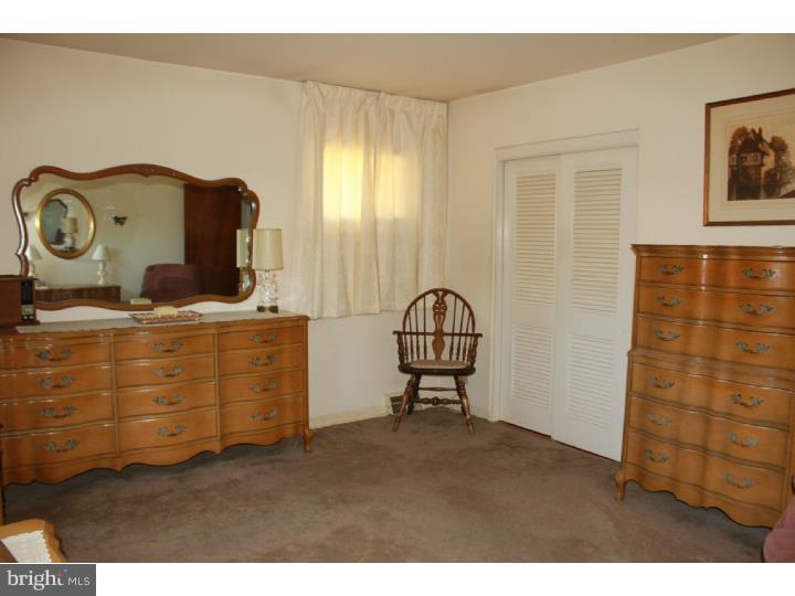 118 Harned Road Springfield, PA 19064 - Photo 21 of 25 a view of workspace with window