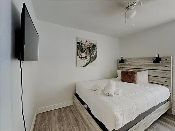 $2,350 | 7326 Lake Floy Circle, Orlando, FL 32819